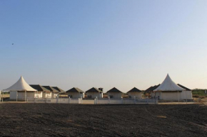 Nova Patgar Tents